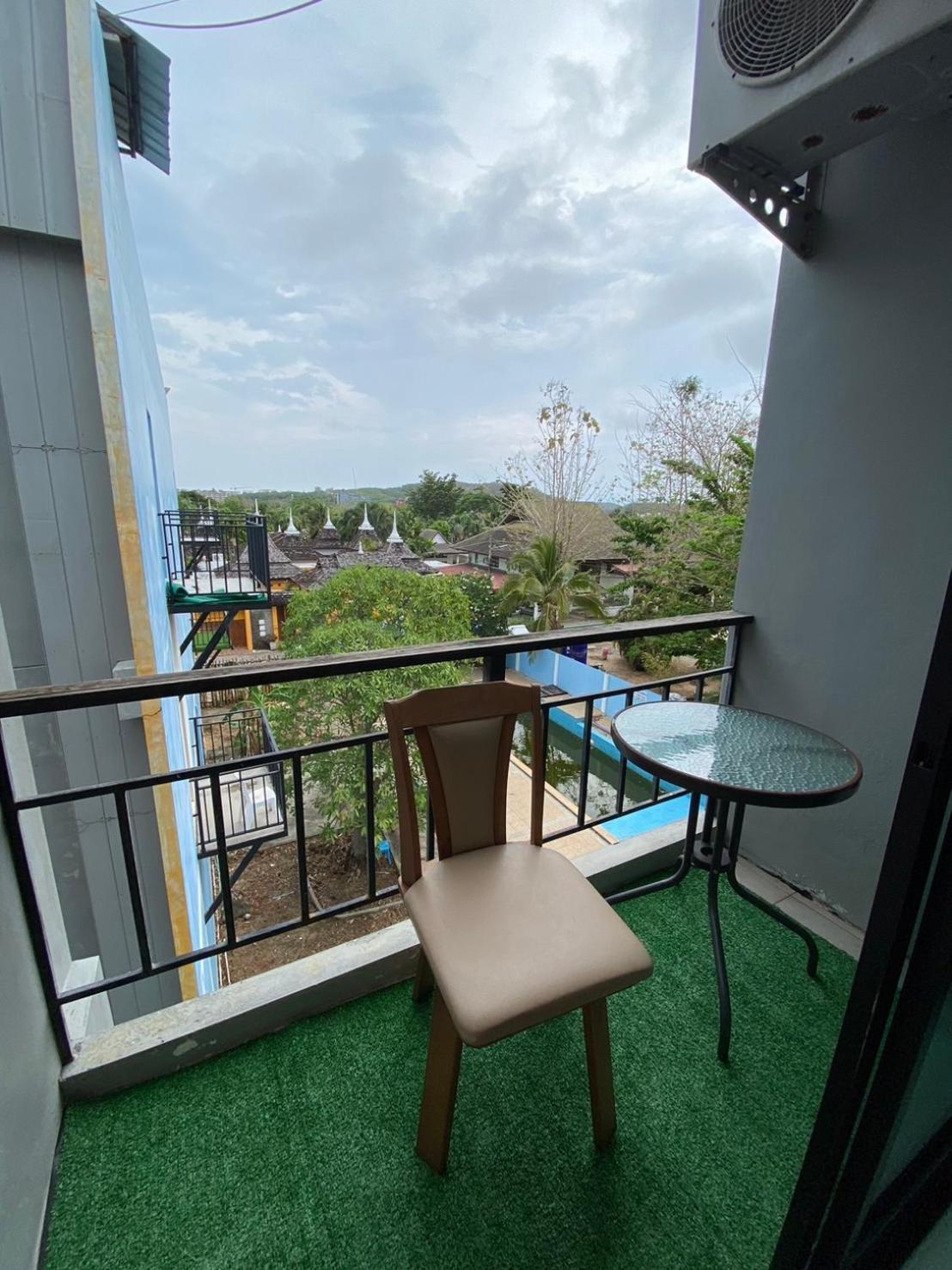 Maria'S Guest House, Restaurant & Bar Rawai Екстер'єр фото