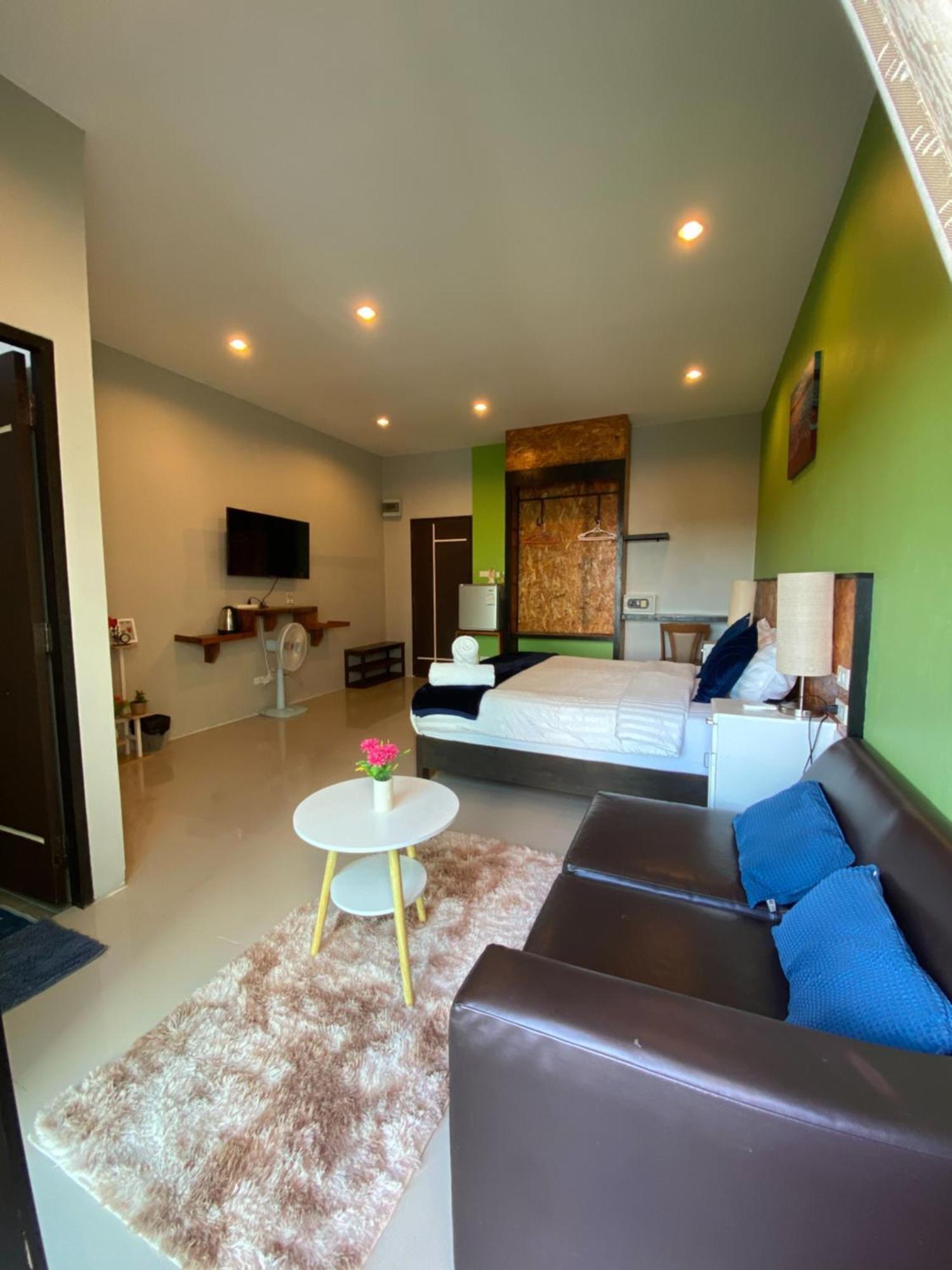 Maria'S Guest House, Restaurant & Bar Rawai Екстер'єр фото
